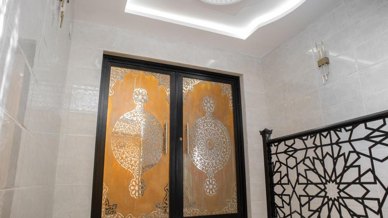 Comfortable & Big Family Apartments 10Mins Drive To Al-Masjid -Nabawi - Nozol Noor 2 Medina Exteriör bild