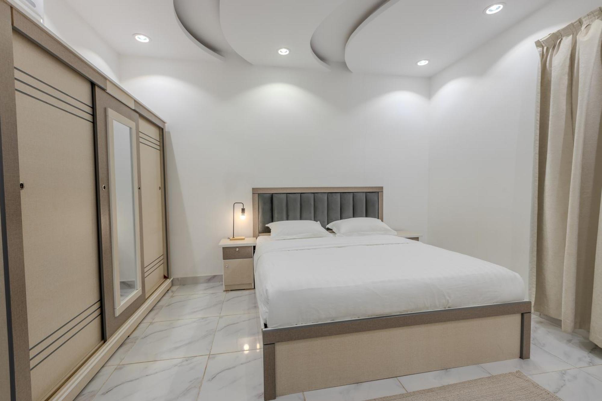 Comfortable & Big Family Apartments 10Mins Drive To Al-Masjid -Nabawi - Nozol Noor 2 Medina Exteriör bild